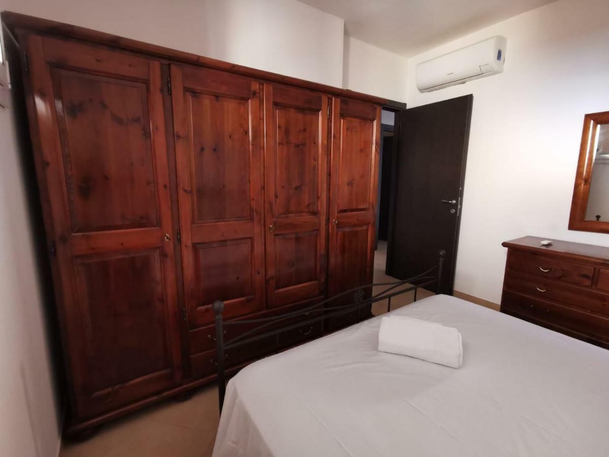 Casa Graziella Διαμέρισμα SantʼAntìoco Εξωτερικό φωτογραφία